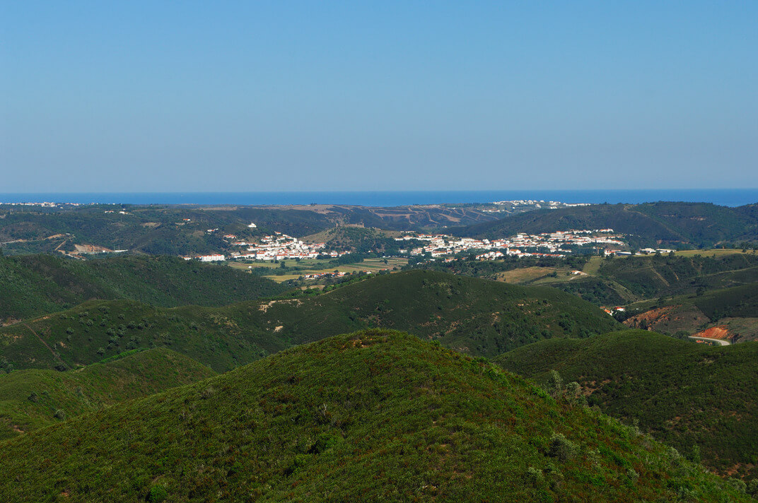 Sudoeste Cerros da Carrapateira Blog Rota Vicentina Floresta Paisagem